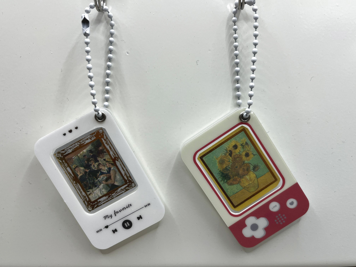 セリア フォトキーホルダー ゲーム　ミュージック