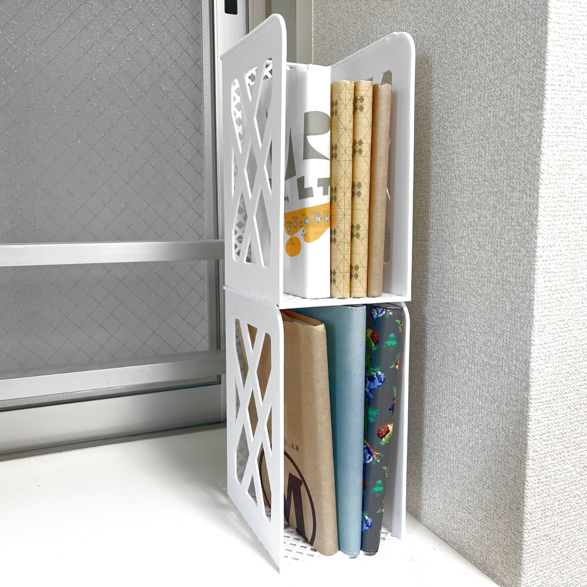 セリア 重ねて使えるブックスタンド 