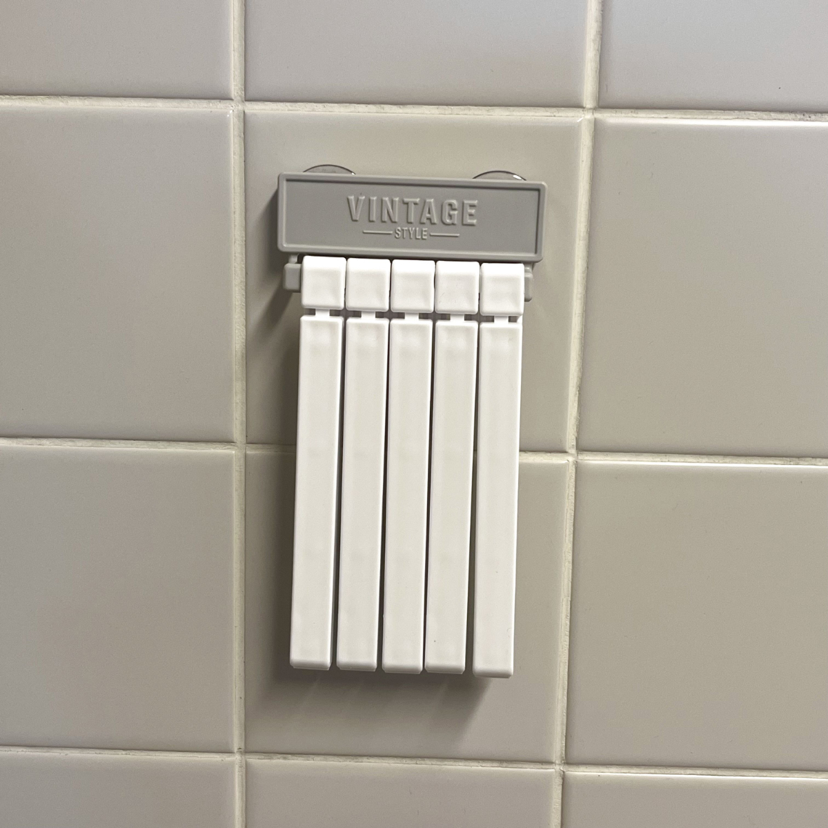 ダイソー ホルダー付き袋クリップ タイル