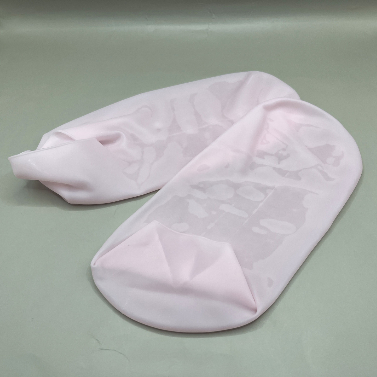 ダイソー しっとりフットケアソックス 220円