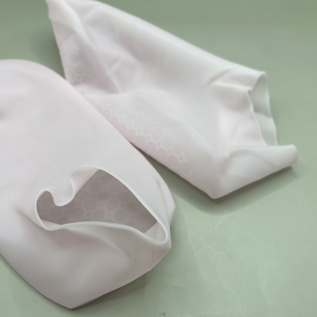 ダイソー しっとりフットケアソックス 220円