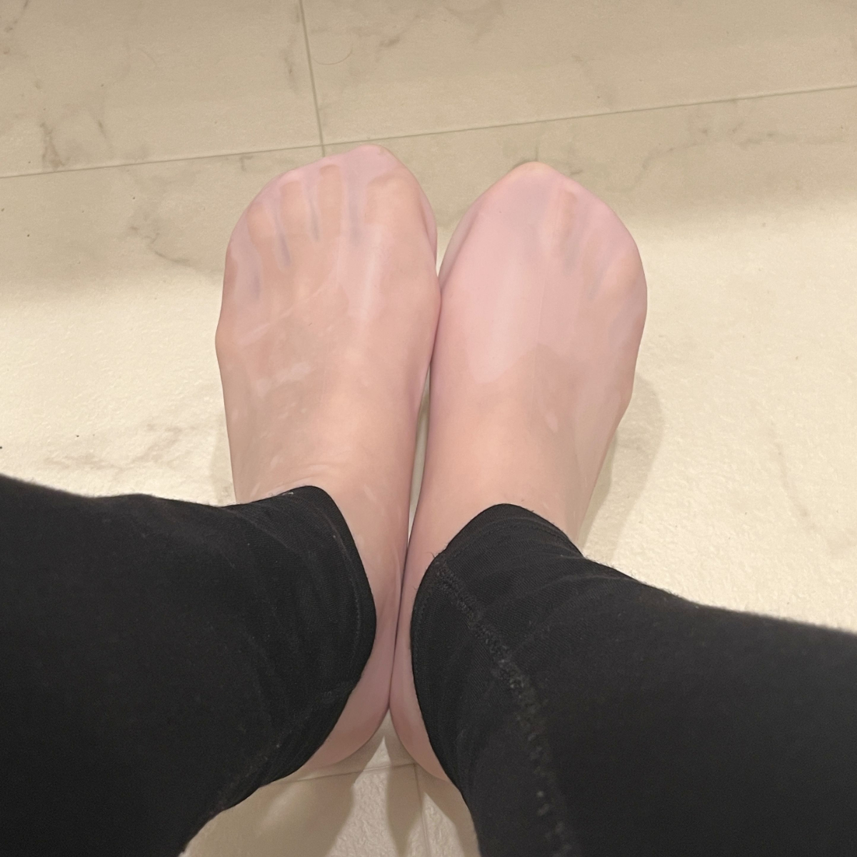 ダイソー しっとりフットケアソックス 使い方